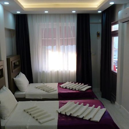 Konyaalti Hotel Анталия Екстериор снимка
