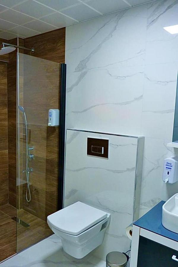 Konyaalti Hotel Анталия Екстериор снимка