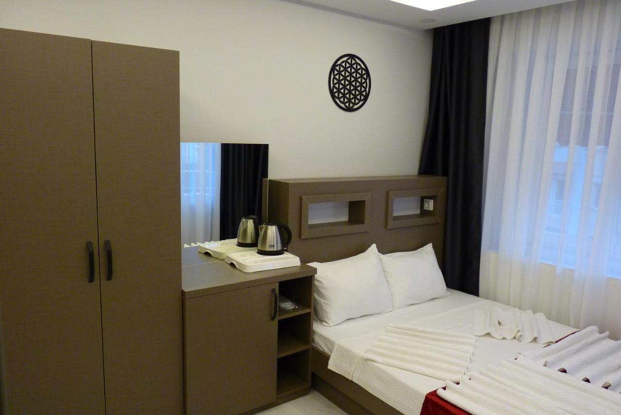 Konyaalti Hotel Анталия Екстериор снимка